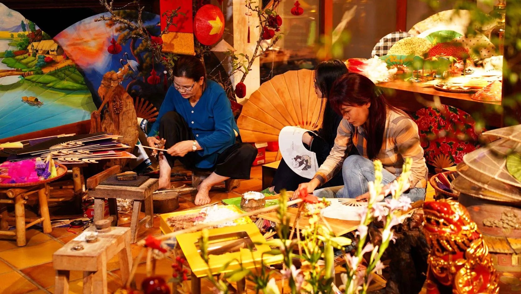 Quạt Chàng Sơn: Nếp gấp thời gian